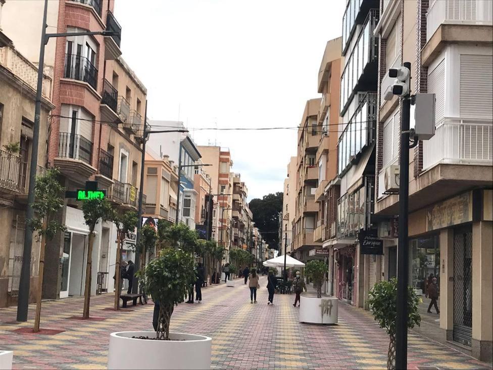 Apartamento Centrico Junto Paseo, Playas Y Zonas De Interes!! أغيلاس المظهر الخارجي الصورة