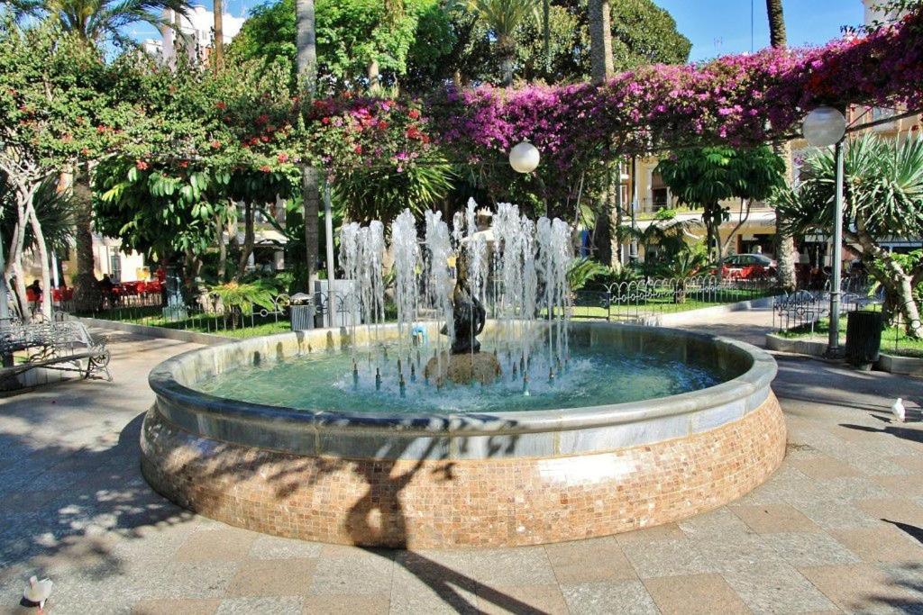 Apartamento Centrico Junto Paseo, Playas Y Zonas De Interes!! أغيلاس المظهر الخارجي الصورة