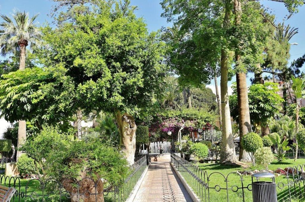 Apartamento Centrico Junto Paseo, Playas Y Zonas De Interes!! أغيلاس المظهر الخارجي الصورة